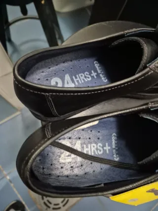 Zapatos 24 Horas Negro Talla 42 Nuevos