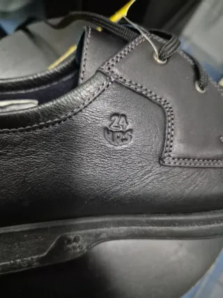 Zapatos 24 Horas Negro Talla 42 Nuevos