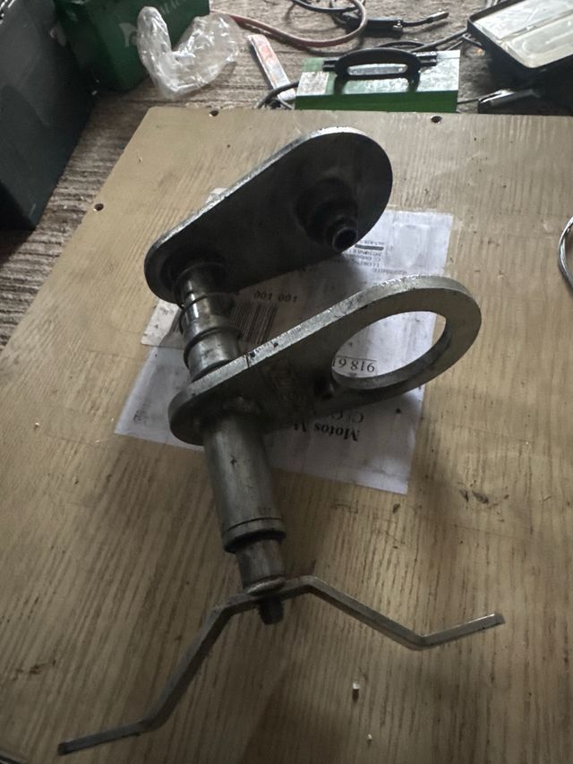 Herramienta para embrague y variador scooter