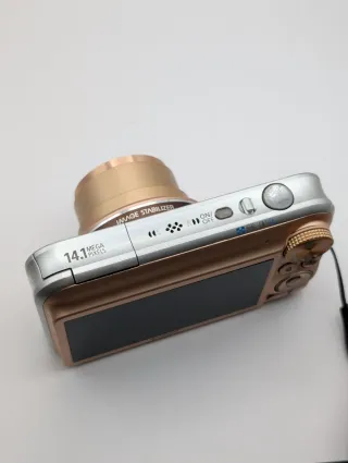 Canon PowerShot SX210IS en caja