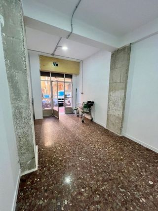 Local comercial en venta en Barrio Alto - San Félix - Oliveros - Altamira en Almería