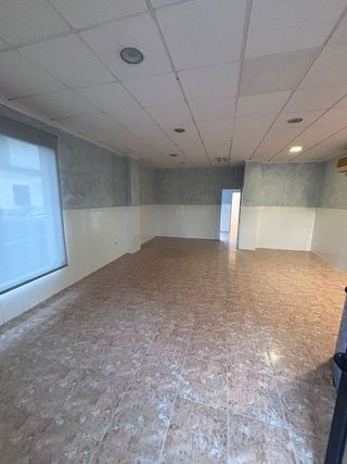 Local comercial en venta en Nules