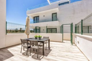 Casa pareada en alquiler en Zona Puerto Deportivo en Fuengirola