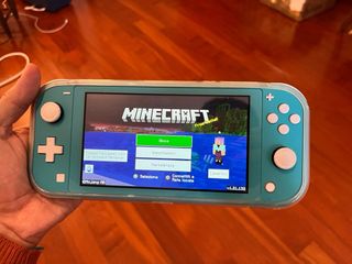 Nintendo Switch Lite Verde con Giochi