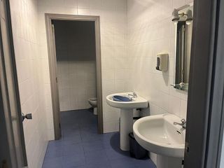 Oficina en venta en O Berbés - Peniche en Vigo