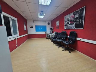 Local comercial en venta en Casagemes - Canyadó en Badalona