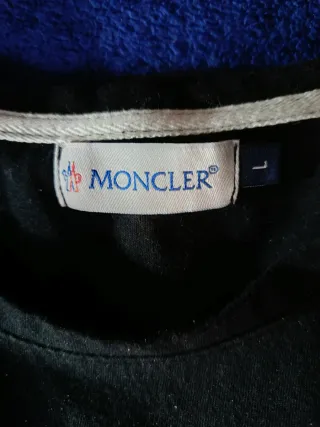 T-shirt Moncler nera taglia L