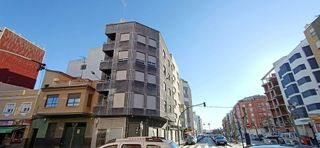 Edificio en venta en Zona Llombai en Burriana