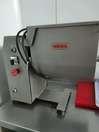 Amasadora Carne 12kg Mainca