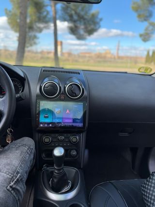 Nissan Qashqai+2 2011