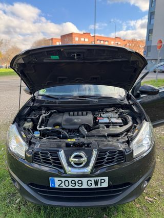 Nissan Qashqai+2 2011