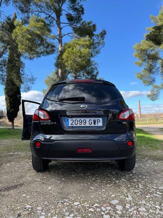 Nissan Qashqai+2 2011