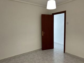 Piso en alquiler en El Pla de Sant Josep - L'Asil en Elche