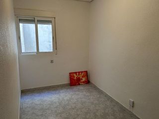 Piso en alquiler en El Pla de Sant Josep - L'Asil en Elche