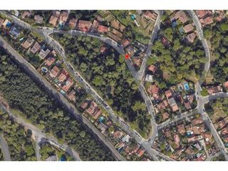 Terreno en venta en La Floresta - Les Planes en Sant Cugat del Vallès