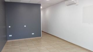 Local comercial en alquiler en Calella