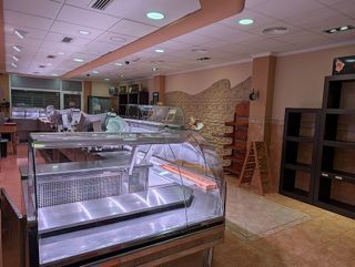 Local comercial en alquiler en Nuevo Centro en Sagunto