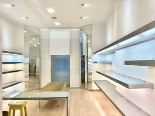 Local comercial en alquiler en Centro en San Sebastián-Donostia