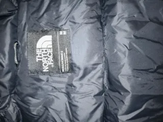 Plumas The North Face 700 Negro