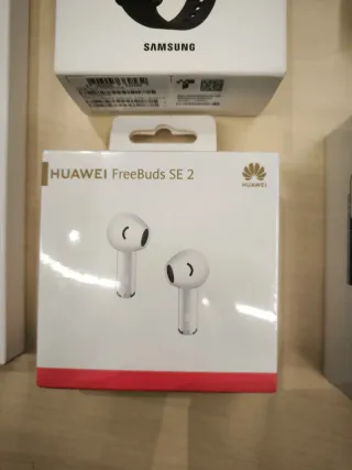 Lote 2 smartwatch 2 auriculares 1 correa