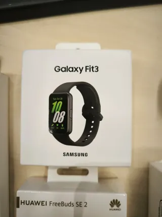 Lote 2 smartwatch 2 auriculares 1 correa