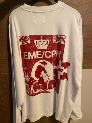 Camiseta EME STUDIOS manga larga blanca