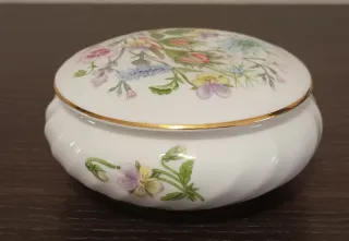 BONITA CAJA DE BARATIJAS DE PORCELANA FINA AYNSLEY