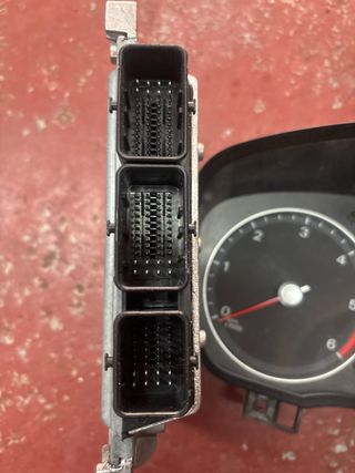 Cuadro, Centralita y Llave Ford