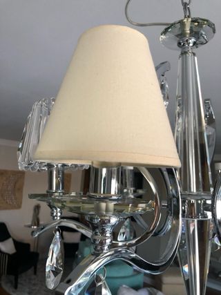 Lámpara araña de cristal tallado y metal