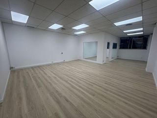 Oficina en alquiler en Ca n'Aurell en Terrassa