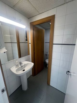 Oficina en alquiler en Ca n'Aurell en Terrassa