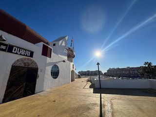Local comercial en venta en Roquetas Centro en Roquetas de Mar
