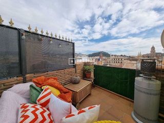 Ático en alquiler en La Goleta - San Felipe Neri en Málaga