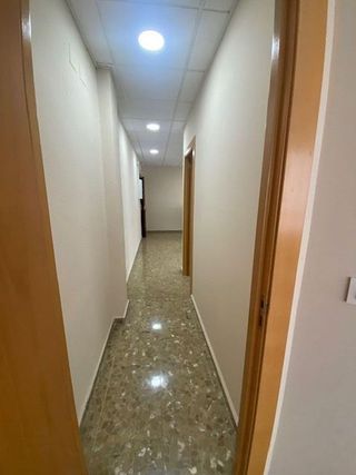 Oficina en alquiler en Polígonos - Recinto Ferial Cortijo de Torres en Málaga