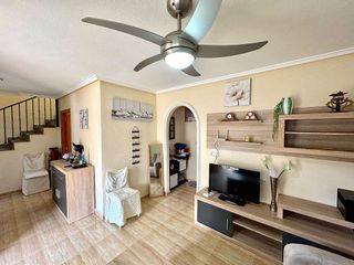 Chalet en alquiler en Algorfa