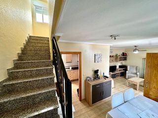 Chalet en alquiler en Algorfa