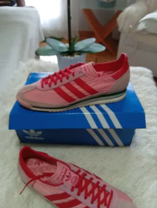 Zapatillas Adidas Talla 42 Rosa y Rojo
