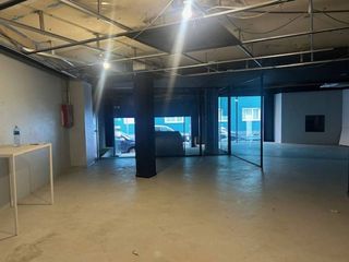 Local comercial en alquiler en Can Mates - Volpelleres en Sant Cugat del Vallès