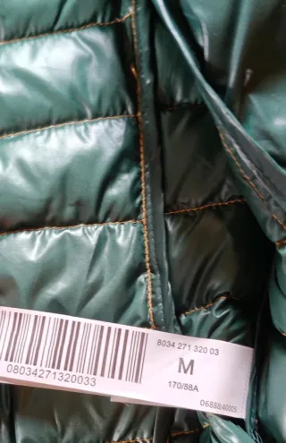 Bellissimo Piumino d'oca marca Stradivarius donna