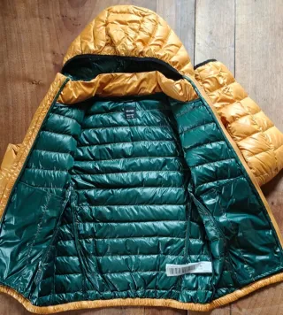 Bellissimo Piumino d'oca marca Stradivarius donna