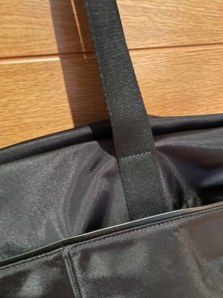 Bolso Parfois Negro Nylon Portátil