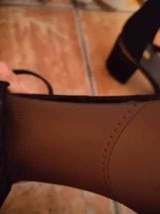 Zapatos de tacón negros