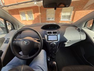 Toyota Yaris 2009