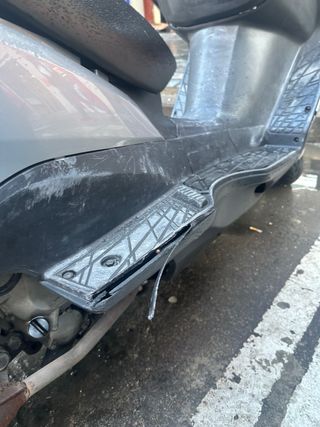 Suzuki Burgman 125cc Maxiscooter Automática