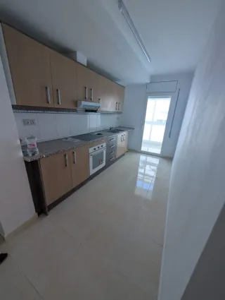 Alquilo piso en Mora D'ebre