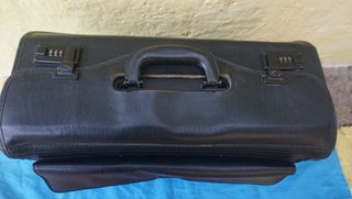 Maletín Cuero Vintage Negro 49x34x20cm