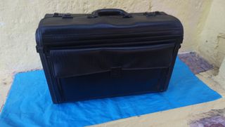 Maletín Cuero Vintage Negro 49x34x20cm