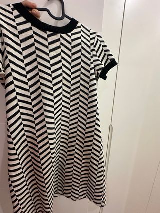 Vestido Zara Talla S Negro y Blanco