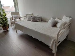 Cama individual con colchón