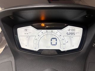 Aprilia SXR 50 Scooter Blanca